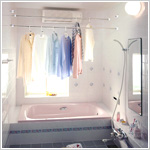 雨の日など洗濯物が乾き難い時でも浴室を衣類乾燥室として活用